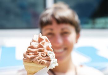 Quanto “pesa” il gelato nella dieta? I consigli della nutrizionista